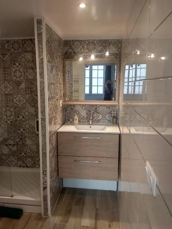 La Maison De Valentino Marseille Apartment